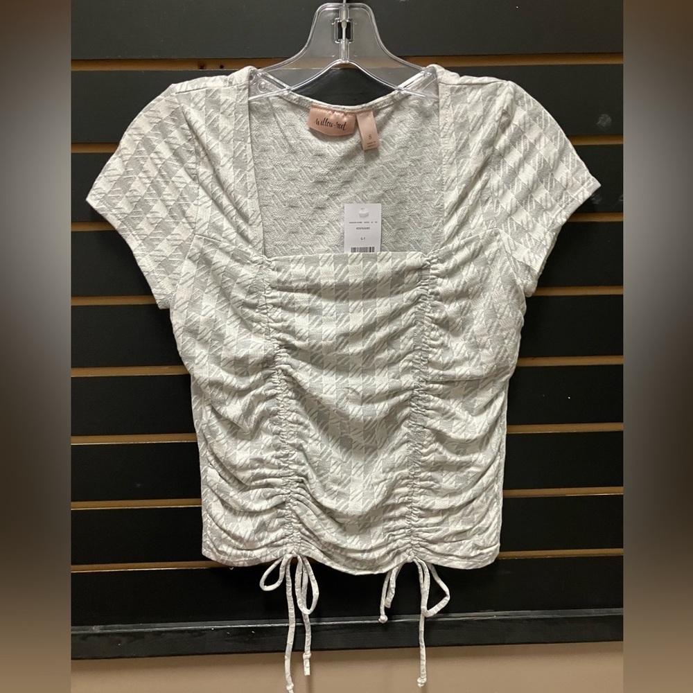 NWT Willow & Root Cream Ruched Tie Front Top Size S